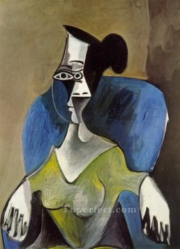Femme assise dans un fauteuil bleu 1962 Cubism Oil Paintings
